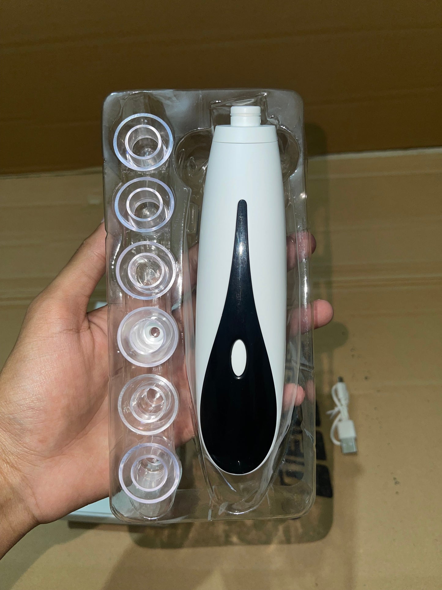 Acne Pore Cleaner & Black Head Remover